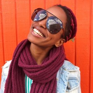 Meet your Posher, Cecily